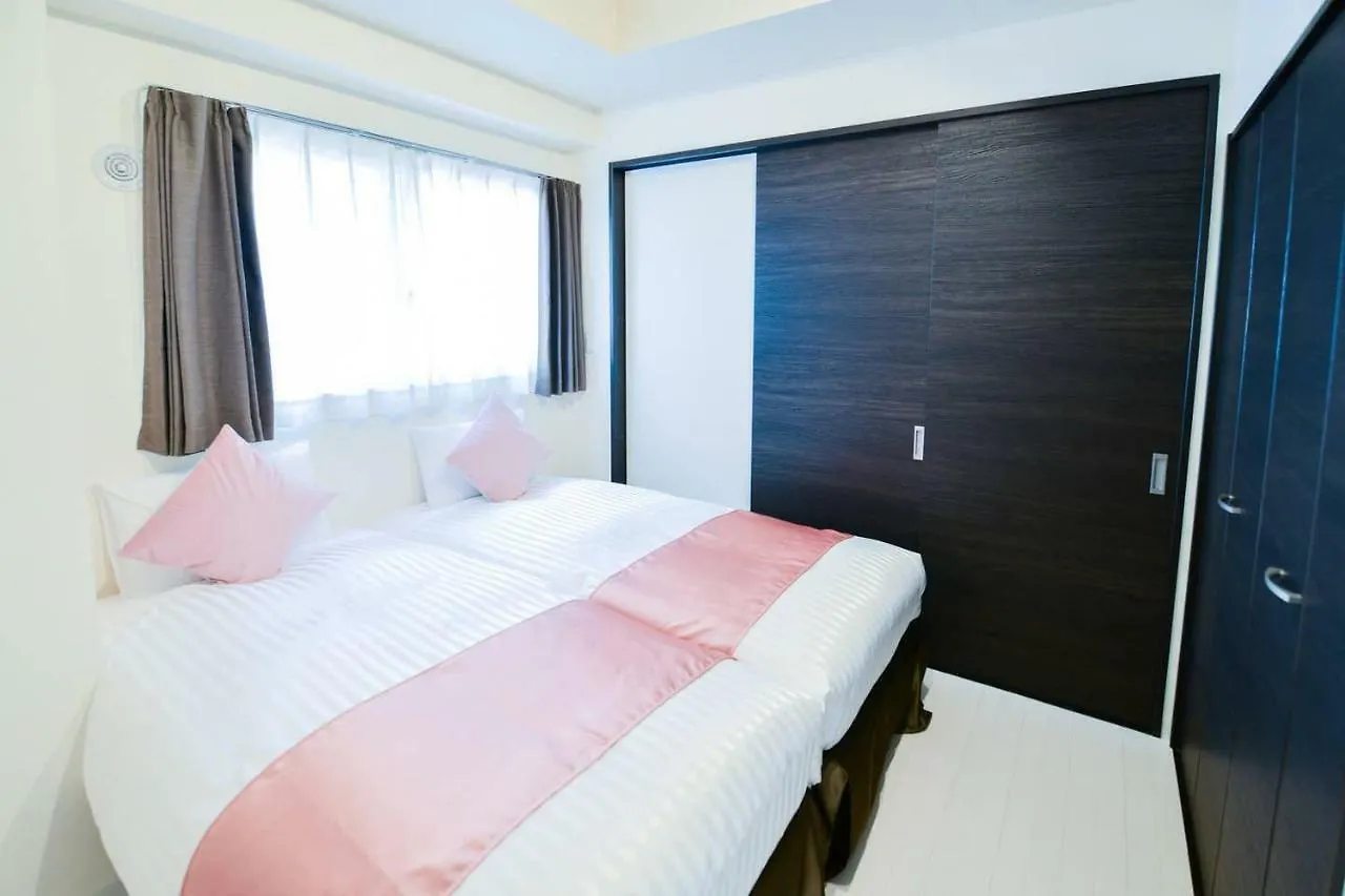 Momo Premium 702 Apartman Szapporo 0*,  Japán